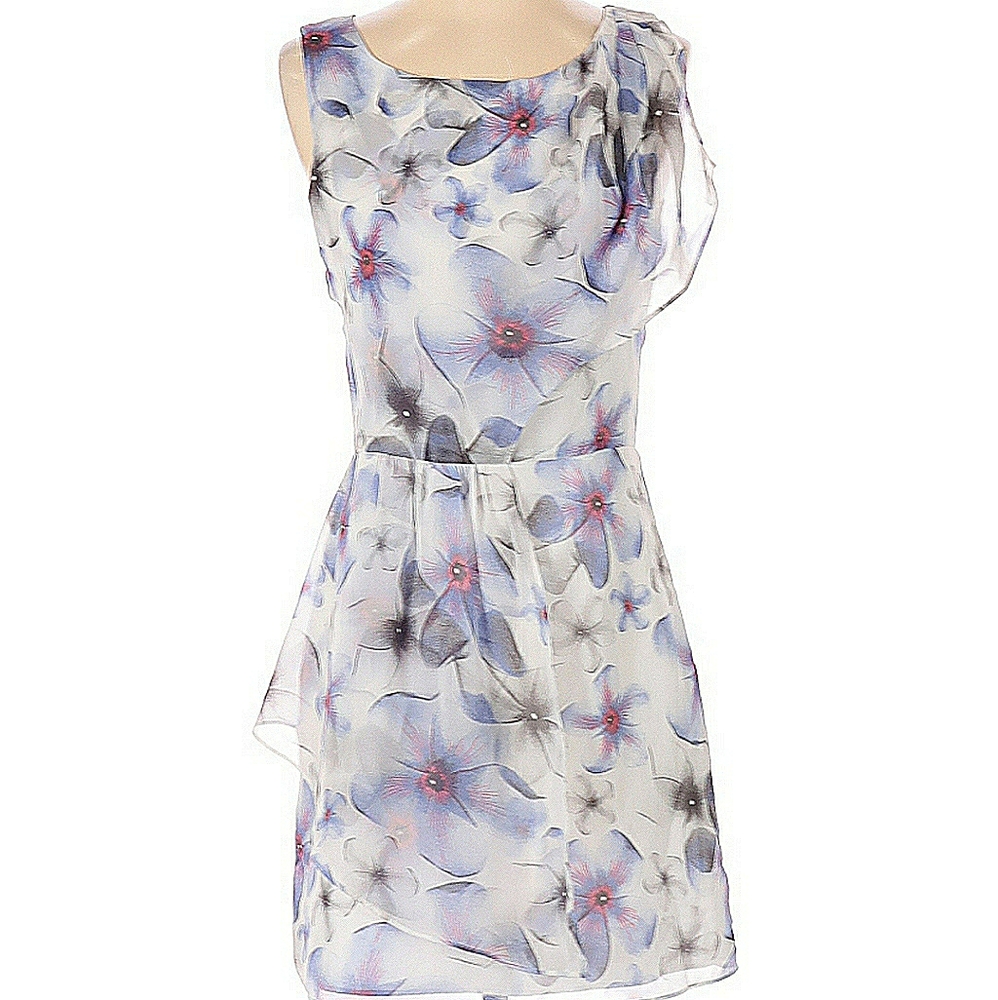 Lauren Conrad White Flower Pattern Dress